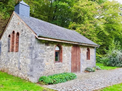 Domaine-chateau-du-Risdoux-gite-la-Chapelle-2-personnes-8211-Vireux-Wallerand_1902237