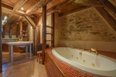 Domaine-d039Essendieras-8211-Chambres-8211-Saint-Medard-d039Excideuil_2292389