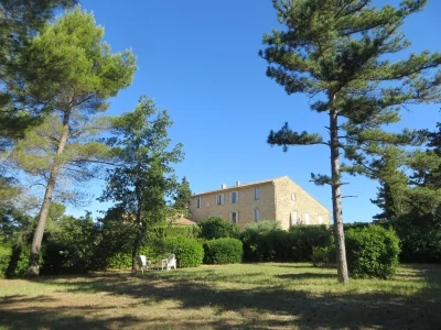 Domaine-de-MESSERY-8211-Pertuis_2854472