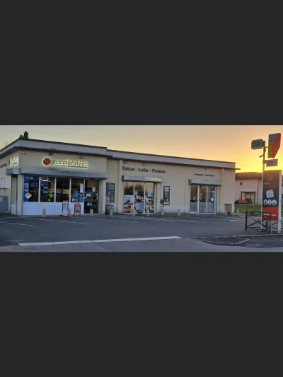 Drugstore-de-la-Garonne-8211-Margaux-Cantenac_3415977