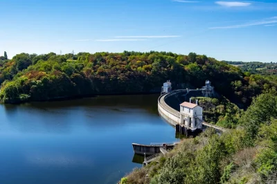 EDF-barrage-hydroelectrique-d039Eguzon-8211-Cuzion_3515519