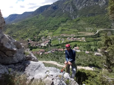 ESCALADEZ-LE-ROC-DU-TRAS-CASTEL-8211-Saint-Jean-de-Bueges_2146630