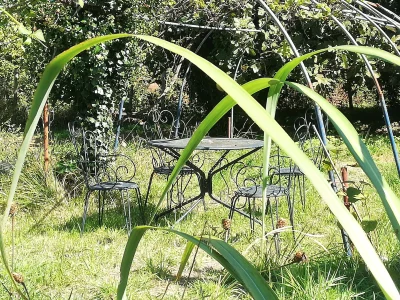 ETE-ARTISTIQUE-quotLecture-de-Paysage-a-l039encrequot-avec-CYRIL-8211-20-08-2025-8211-Bouteilles-Saint-Sebastien_2533742