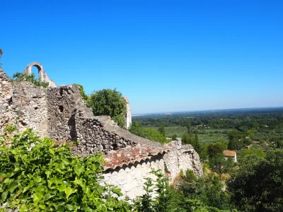 EYGALIERES-8211-Du-Contras-a-la-chapelle-Saint-Sixte-8211-Eygalieres_572910-50