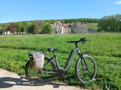 Echappee-a-velo-en-Coeur-de-France-Virlay-Noirlac-8211-Saint-Amand-Montrond_3630437