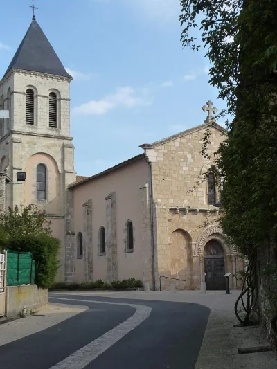 Eglise-Saint-Gervais-et-Saint-Protais-8211-Champagne-Saint-Hilaire_2925151