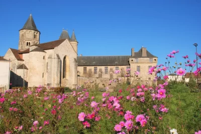 Eglise-Saint-Pierre-Es-Lien-8211-Jumilhac-le-Grand_550791