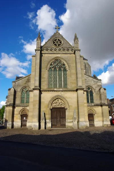 Eglise-Saint-Pierre-Saint-Paul-de-Ribemont_552790