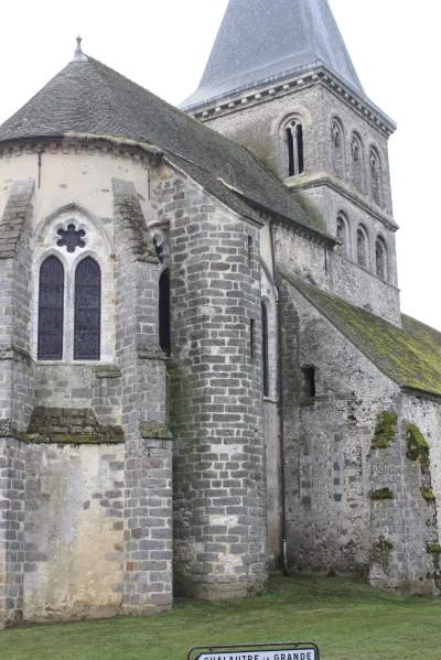Eglise-Saint-Pierre-de-Beauchery_344722