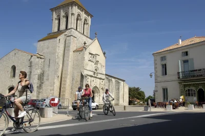 Eglise-Saint-Pierre-de-Frontenay-Rohan-Rohan-8211-Frontenay-Rohan-Rohan_3063736