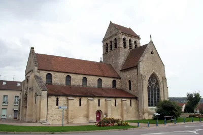 Eglise-Sainte-Anne-de-Gassicourt_340510