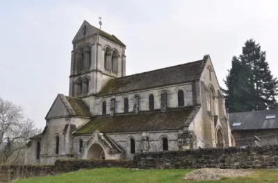 Eglise-de-la-Nativite-de-la-Sainte-Vierge-de-Lierval_552238