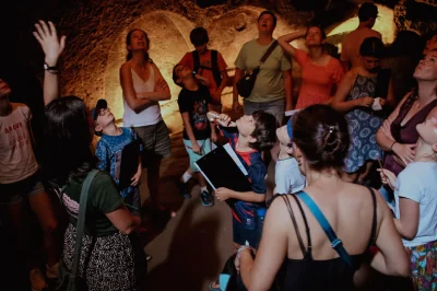 Enquete-dans-les-souterrains-8211-visite-enfants-8211-18-02-2026-8211-Saint-Emilion_3467691