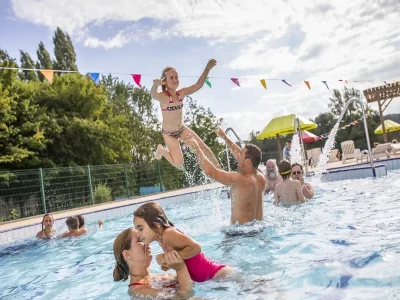 Espace-Aquatique-8211-Descartes_1715243