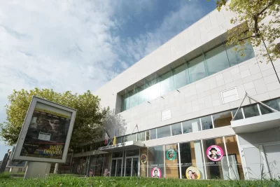 Espace-Culturel-Saint-Exupery_713479