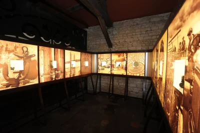 Espace-Metal-8211-Halle-de-Grossouvre_424031