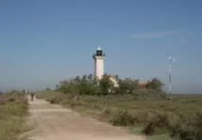 Etang-du-Tampan-8211-phare-de-la-Gacholle_635526