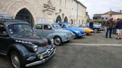 Exposition-de-Vieilles-Voitures-8211-14-12-2025-8211-Castelnau-Montratier-Sainte-Alauzie_2611851