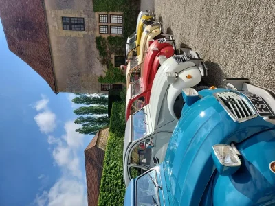 Exposition-de-voitures-d039epoque-8211-Chateaux-en-fete-8211-26-04-2026-8211-Thonac_3469855