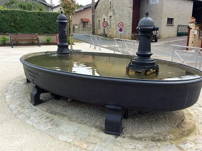FONTAINE-DE-LA-GRANDE-RUE-8211-Maizieres_2827694