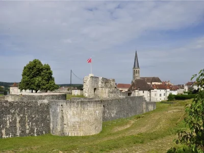 FORTERESSE-DU-VIEUX-CHATEL-SUR-MOSELLE-8211-Chatel-sur-Moselle_2267454