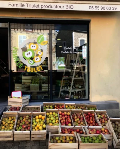 Famille-Teulet-magasin-bio-8211-Saint-Yrieix-la-Perche_2092316