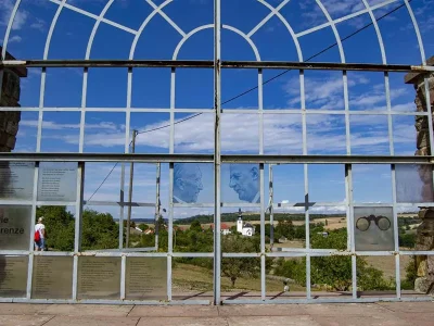 Fenetre-sur-la-frontiere-8211-Heining-les-Bouzonville_3880708