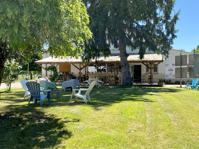 Ferme-et-Musee-du-Pruneau-8211-aire-de-stationnement_32312