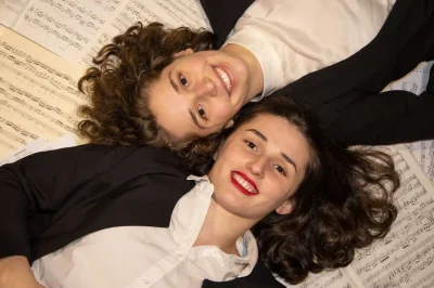 Festival-Les-Musicales-de-l039Abbaye-8211-Duo-Marie-et-Charlotte-Dumas-8211-Orgue-a-4-mains-8211-07-08-2025-8211-Benevent-l039Abbaye_2721167