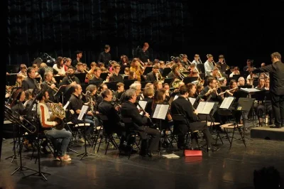 Festival-Orchestr039emoi-Un-vent-de-folie-8211-14-12-2025-8211-Chinon_2839569