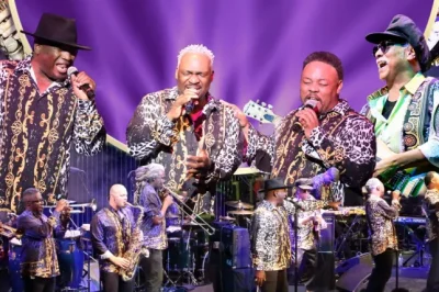 Festival-de-Sully-et-du-Loiret-IVAANYH-8211-EARTH-WIND-amp-FIRE-EXPERIENCE-BY-AL-MCKAY-8211-12-06-2025-8211-Sully-sur-Loire_2441318