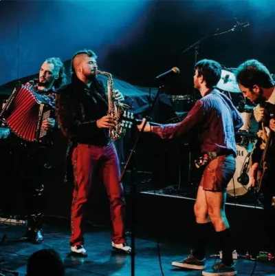 Festival-du-Soleil-–-Flying-Orkestar-8211-19-03-2027-8211-Yutz_3772547