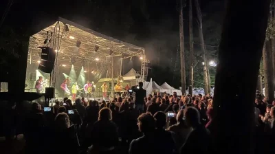 Festival-les-pieds-dans-la-sauce-8211-22-08-2025-8211-Civray-de-Touraine_2006900