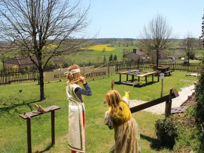 Fete-du-jeu-au-Bastideum-8211-09-04-2025-8211-Monpazier_2455736