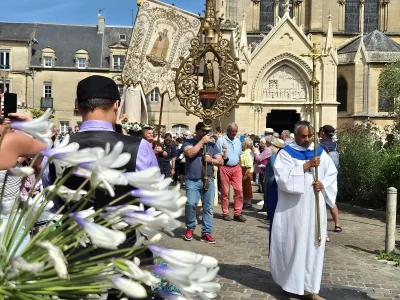 Fetes-du-couronnement-de-la-statue-Notre-Dame-de-la-Delivrande-et-celebration-du-130eme-anniversaire-du-titre-de-basilique-8211-18-08-2025-8211-Douvres-la-Delivrande_2689448