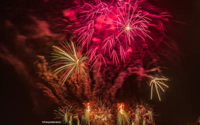 Feu-d039artifice-8211-Fete-nationale-8211-14-07-2025-8211-Saint-Jean-de-Luz_2164107