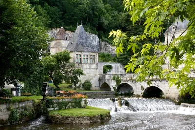 Foire-aux-vins-produits-gastronomiques-et-artisanaux-8211-08-08-2026-8211-Brantome-en-Perigord_3405349