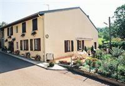 GITE-RURAL-AUX-COURTS-CHEVALIERS_83270