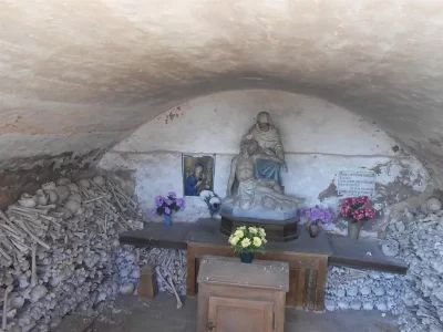 GLISE-SAINT-HYPPOLITE-ET-OSSUAIRE_327442