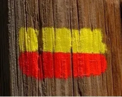 GR2013-8211-A02-8211-De-Vitrolles-a-la-gare-du-Pas-des-Lanciers-8211-Vitrolles_2696481