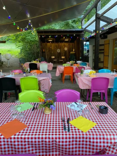 GUINGUETTE-LA-RIVIERE-AUX-PAPILLONS-8211-Aspet_3664185