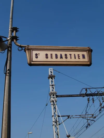 Gare-routiere-de-Bourganeuf-8211-Bourganeuf_3566980