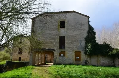 Gaujac-un-village-de-plaine-entre-la-Garonne-et-son-Canal_1070633