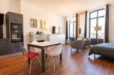 Gite-8211-Suite-Eugenie-8211-Charleville-Mezieres_1894697