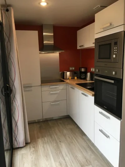 Gite-Espelette-de-la-Vallee-des-Noyers-8211-Lhommaize_2176500