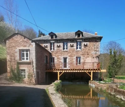 Gite-La-Chaussee-d039Orient-8211-Pousthomy_2247546