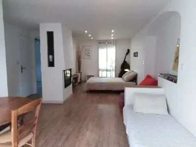 Gite-La-Note-Bleue-8211-Saint-Mitre-les-Remparts_2850706