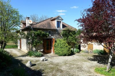 Gite-La-Roche-des-Pautys_92700