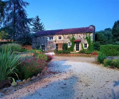 Gite-Les-Champs-8211-Sauveterre-la-Lemance_1631186