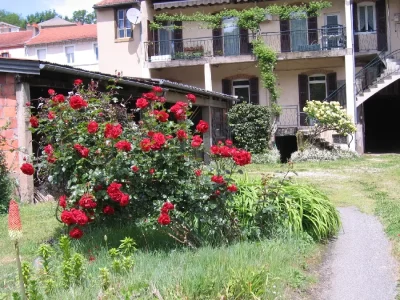 Gite-Les-Rosiers-8211-Decazeville_2239762